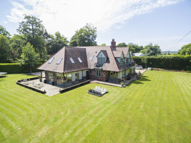 OGMyYmMwYmIxYmQ1ODU1MjNmMzY4ZTQxY2Y4ZGQwYzhL7TeSbeF5y9eAZeZMUzkmaHR0cDovL3MzLWV1LXdlc3QtMS5hbWF6b25hd3MuY29tL21lZGlhbWFzdGVyLXMzZXUvNy82Lzc2OTgxODNhNDY2NDk4YmZiYzc5NDMwN2FmOGRmM2FmLmpwZ3x8fDcwMGx8fHx8fHx8