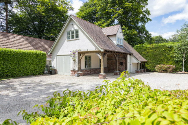 YmFjZGE5MTdlMDBmMDU1ZTQ1NjYxOTMzMjQwZWFiZjhNaHd0-S5HKUxwbTBGcwUbaHR0cDovL3MzLWV1LXdlc3QtMS5hbWF6b25hd3MuY29tL21lZGlhbWFzdGVyLXMzZXUvYy9iL2NiNjU0Nzc1ZmQxY2JhMTVlYzM5ODY2NGNhYTgwNmEyLmpwZ3x8fDcwMGx8fHx8fHx8