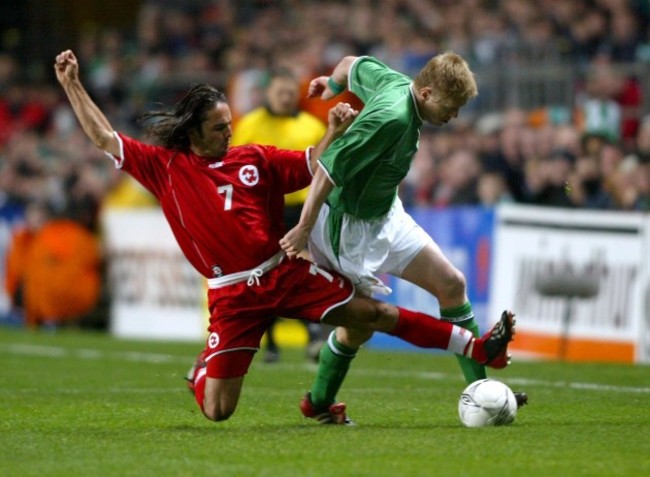 Damien Duff and Ricardo Cabanas 16/10/2002 DIGITAL