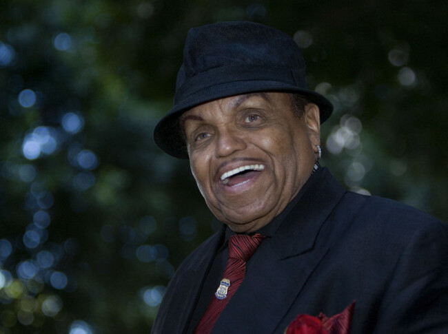 Joe Jackson dies. He was 89