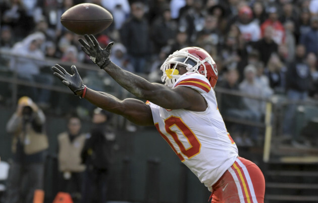 NFL: Kansas City Chiefs at Oakland Raiders