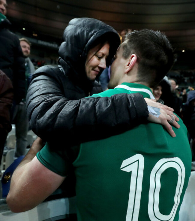 Johnny Sexton celebrates with his wife Laura after the game