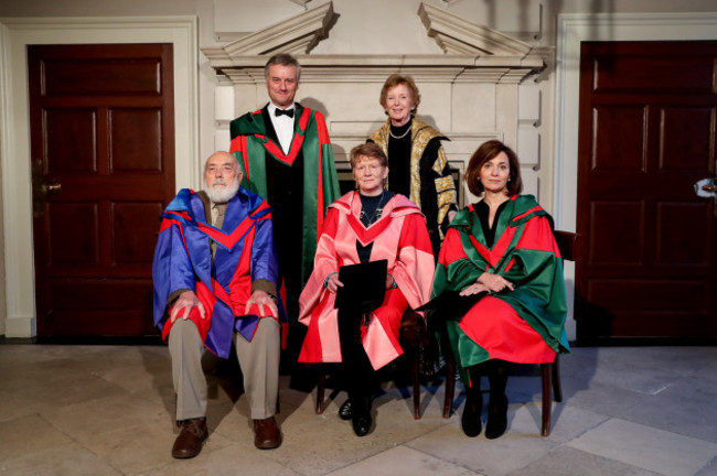 NO FEE  TCD HONORARY DOCTORATES MX-3