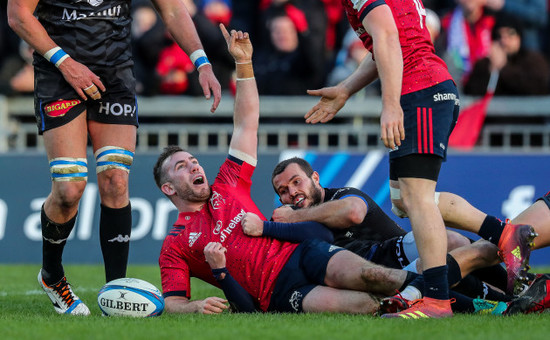 JJ Hanrahan celebrates scoring his sides third try