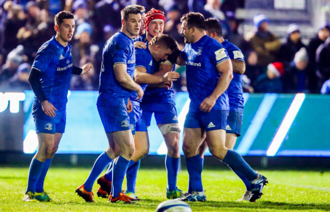 Jordan Larmour celebrates scoring a try with Noel Reid, Jonathan Sexton, Josh van der Flier and Cian Healy