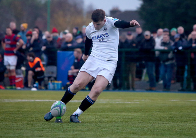 Aidan Moynihan kicks the winning conversion