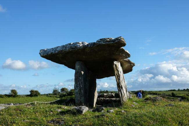 Ireland - Poulnabrone Dolmen