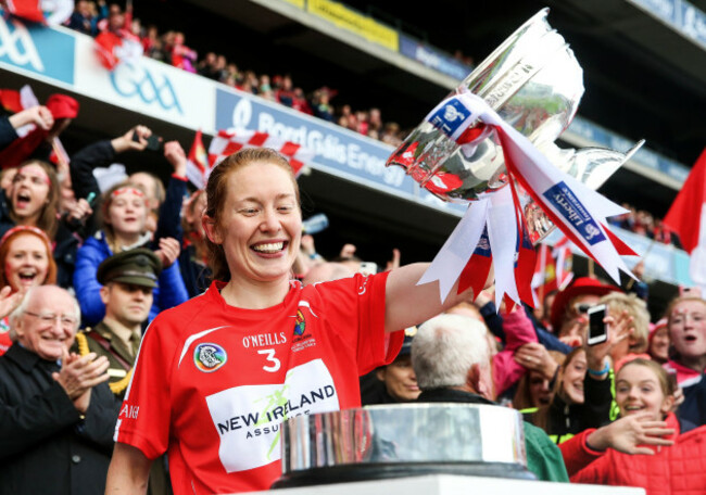 Rena Buckley lifts the trophy