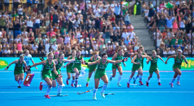 Ireland celebrate winning the shoot out