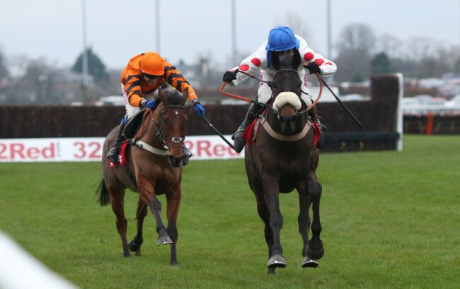 32Red Winter Festival - Day One - Kempton Park Racecourse