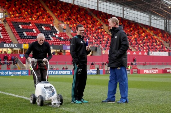 Leo Cullen and Johan van Graan before the game