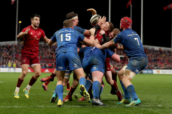 Josh Van Der Flier, Jordan Larmour and Tadhg Furlong with Andrew Conway and Keith Earls