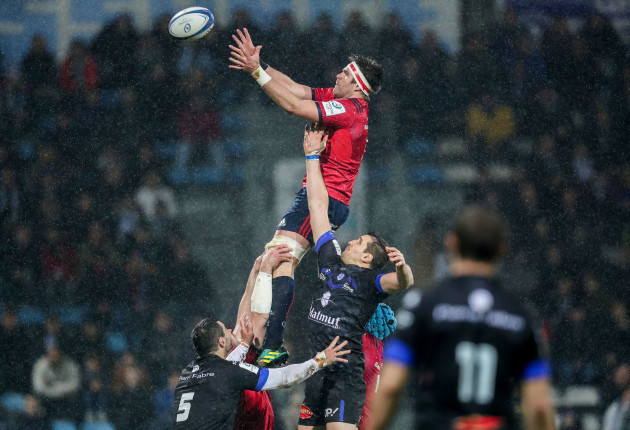 Billy Holland wins a lineout