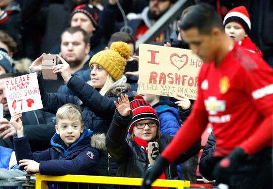 Manchester United v Reading - Emirates FA Cup - Third Round - Old Trafford