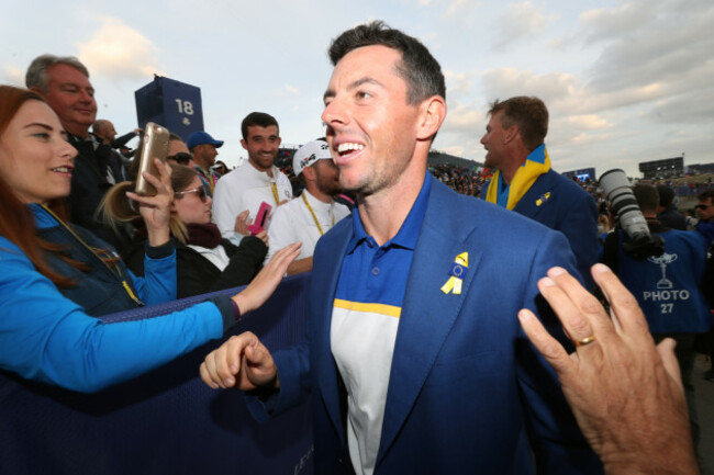 42nd Ryder Cup - Day Three - Le Golf National