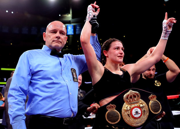 Katie Taylor celebrates her victory