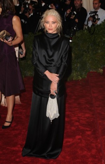 Who was the best dressed? All the red carpet looks from the 2012 Met Gala