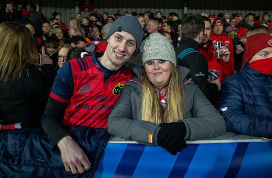 Munster fans ahead of the game