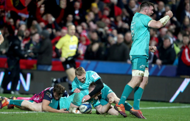 Keith Earls and Peter O'Mahony celebrate as Rory Scannell scores their second try