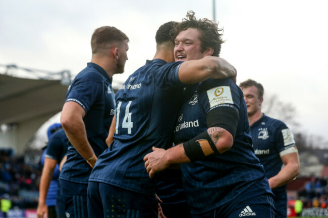 Andrew Porter celebrates with Adam Byrne after the game