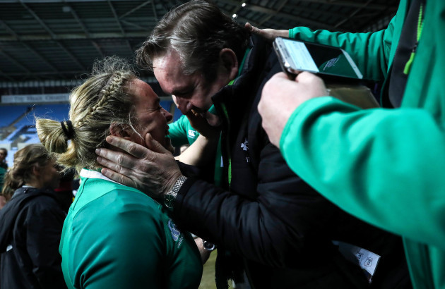 Niamh Briggs with fans after the game