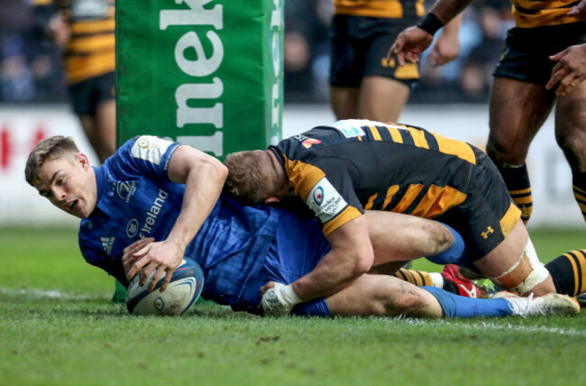 Garry Ringrose scores a try