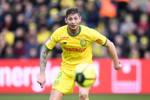 Emiliano Sala Search Footballer Presumed Dead As Rescuers Suspend