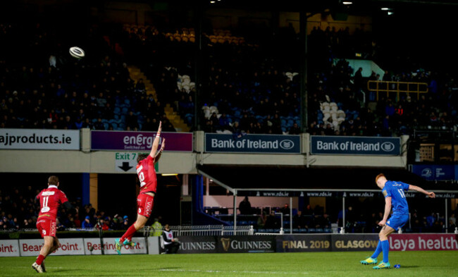 Ciaran Frawley kicks a conversion