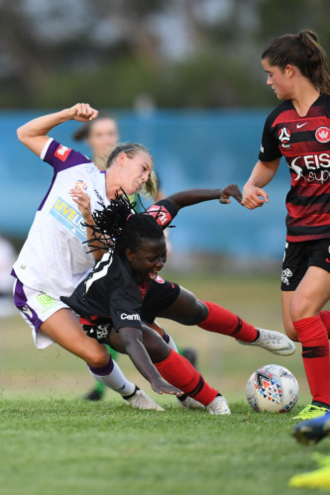 WLEAGUE WANDERERS GLORY