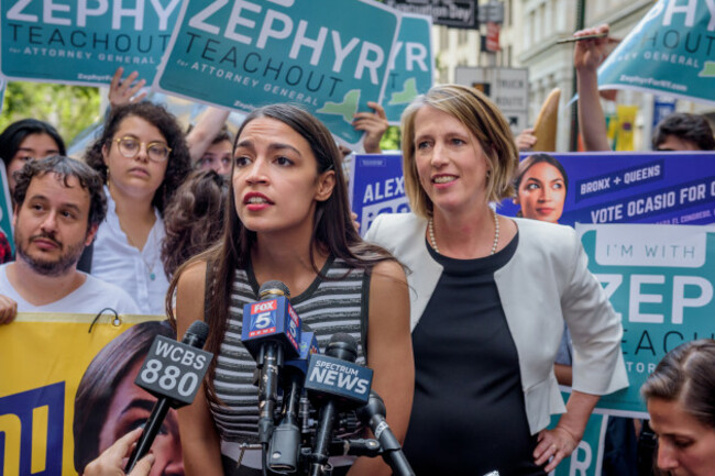 NY: Alexandria Ocasio-Cortez endorse Zephyr Teachout