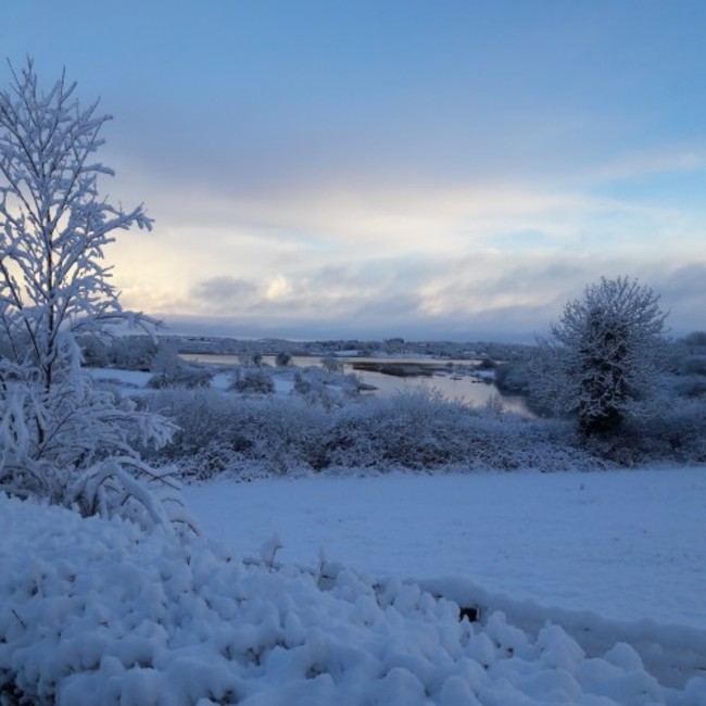 Zuzanna Lubienska snapped this at 9am this morning near Carrick-on-Shannon, Co. Roscommon