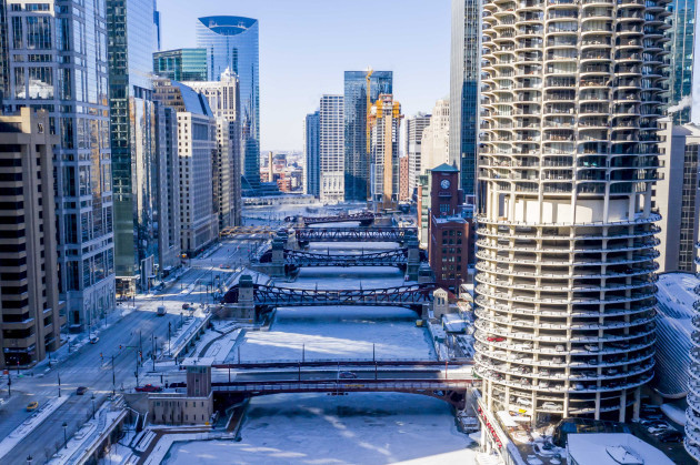 IL: Chicago Frigid Temperatures