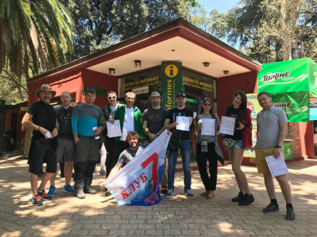 derek mahon team pic