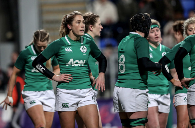 Eimear Considine dejected after Katy Daley-Mclean scores a try