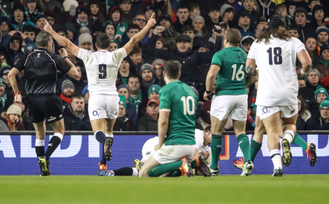 Ben Youngs celebrates Henry Slade scoring their fourth try