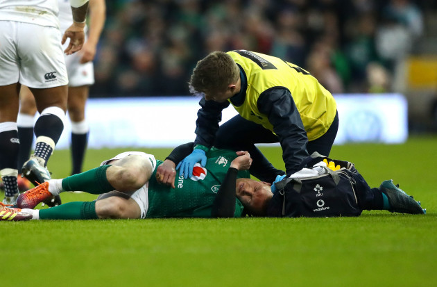 Keith Earls receives treatment