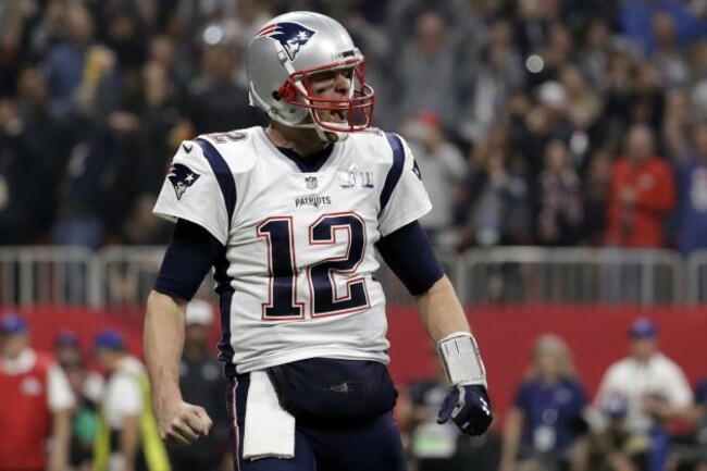 Patriots Rams Super Bowl Football