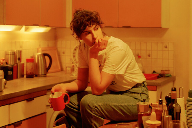 The-Bisexual-Hulu-Season-1-Leila-Desiree-Akhavan