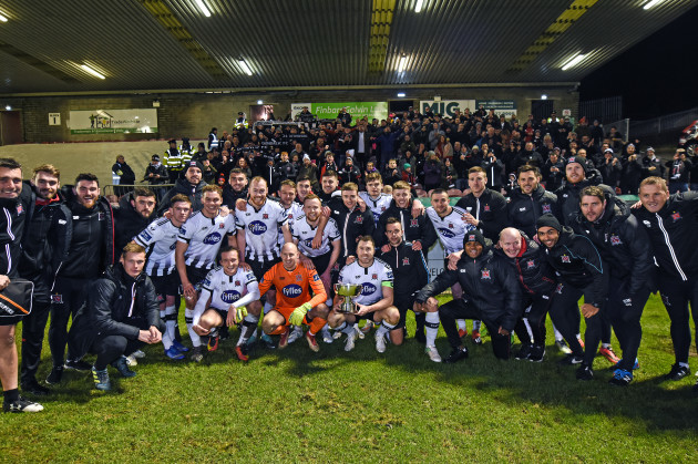 Dundalk celebrate with The PresidentÕs Cup