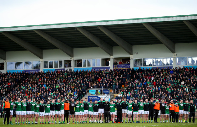 Gaoth Dobhair stand for a minutes silence