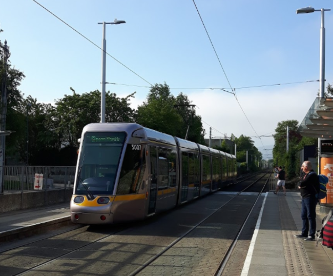 Cowper Luas Stop.