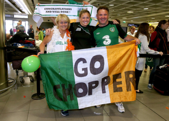 Sharon Lynch with her parents