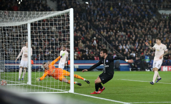 Paris Saint-Germain v Manchester United - UEFA Champions League - Round of 16 - Second Leg - Parc des Princes