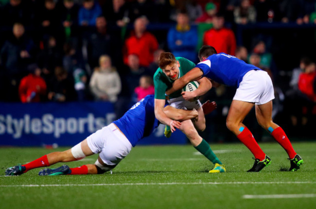 Ben Healy tackled by Arthur Vincent and Paul Boudehent