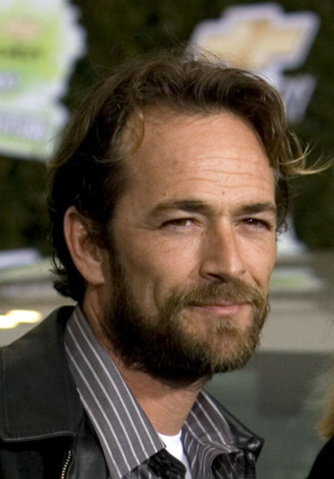 Luke Perry dies. He was 52.