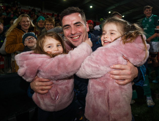 Noel McNamara celebrates with his daughters Isolt and Aria after the game