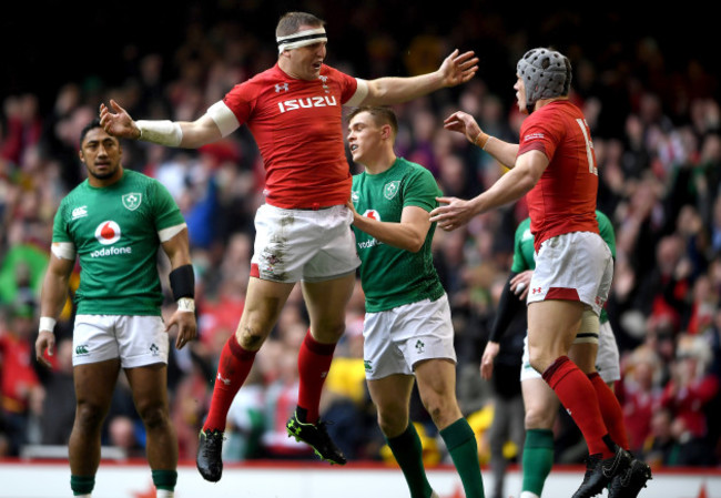 Hadleigh Parkes celebrates scoring a try with Jonathan Davies