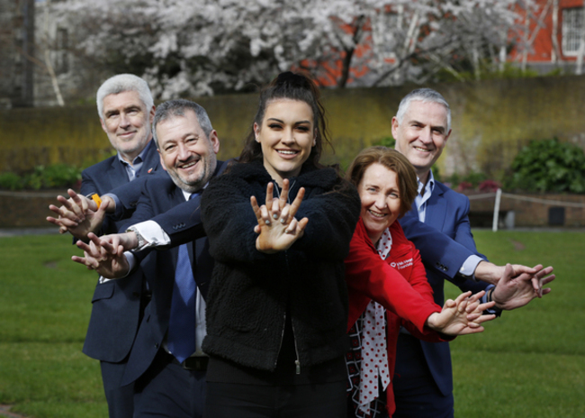 282 IrishHeartFoundation free CPR training_90566790