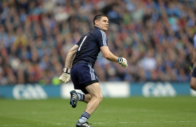 Stephen Cluxton kicks the winning point