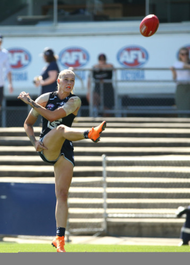 AFLW BLUES DOCKERS